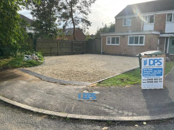 Gravel laid on a driveway in Bishops Cleeve